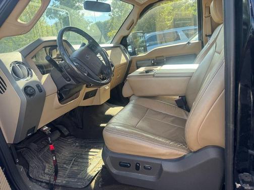 2012 Ford F-250 Lariat