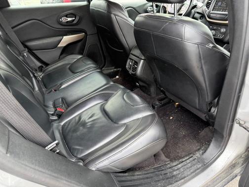 Billet Silver Metallic Clearcoat 2017 Jeep Cherokee Limited