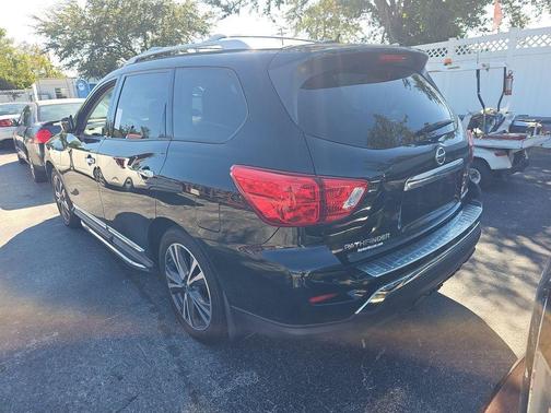 2018 Nissan Pathfinder Platinum