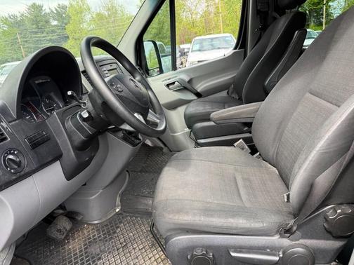 Jet Black 2016 Mercedes-Benz Sprinter 2500 Normal Roof
