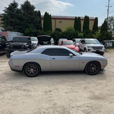2016 Dodge Challenger SRT 392