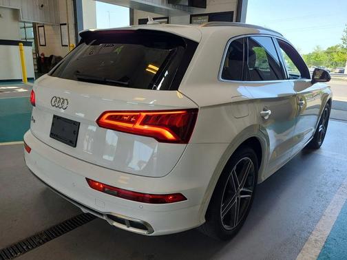 2018 Audi SQ5 3.0T Prestige
