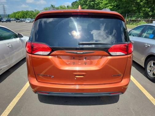 2018 Chrysler Pacifica Limited