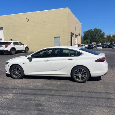 2018 Buick Regal Sportback Preferred II