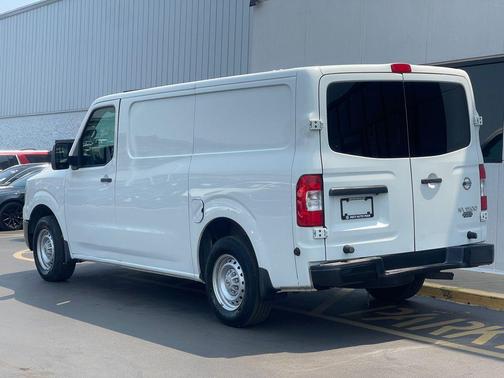 2018 Nissan NV Cargo NV1500 S V6