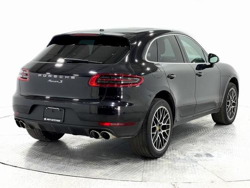 2017 Porsche Macan S