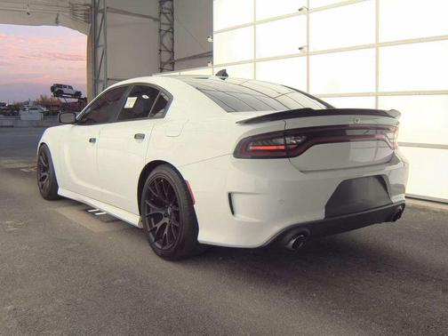 2019 Dodge Charger Scat Pack