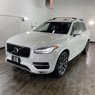 2019 Volvo XC90 T5 Momentum