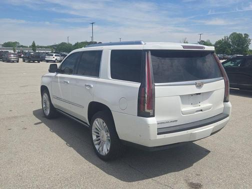 2017 Cadillac Escalade Platinum
