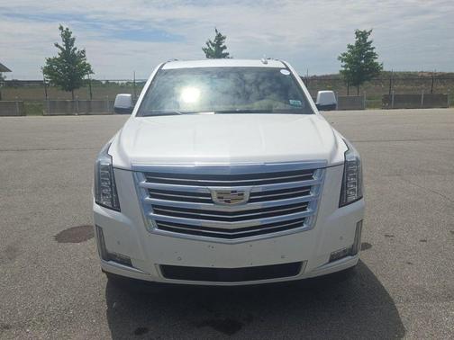 2017 Cadillac Escalade Platinum