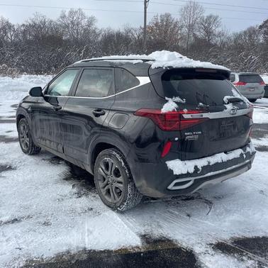 2021 Kia Seltos S