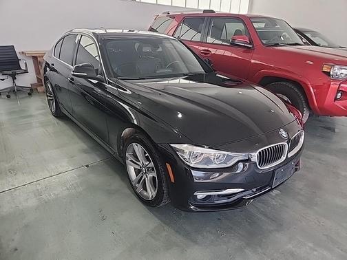 2018 BMW 330 i