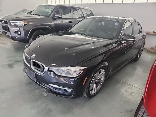 2018 BMW 330 i