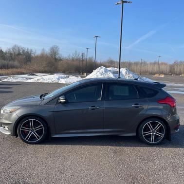 2016 Ford Focus ST Base