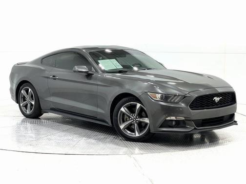2015 Ford Mustang V6