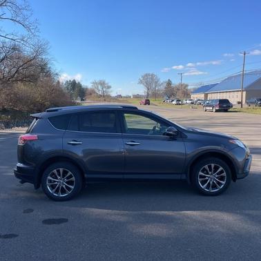 2017 Toyota RAV4 Limited
