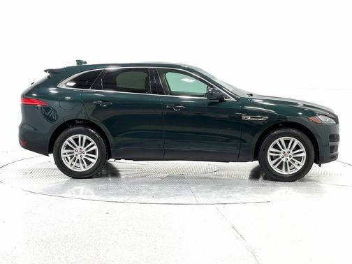 2017 Jaguar F-PACE 20d Prestige