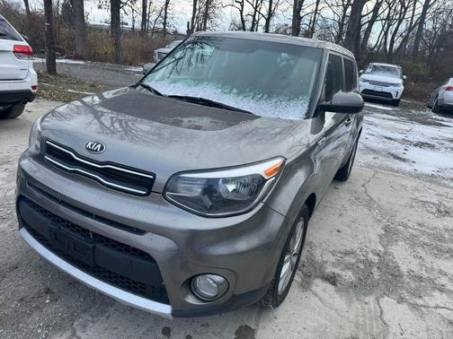 2017 Kia Soul +