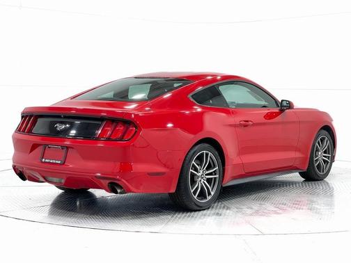 2017 Ford Mustang EcoBoost