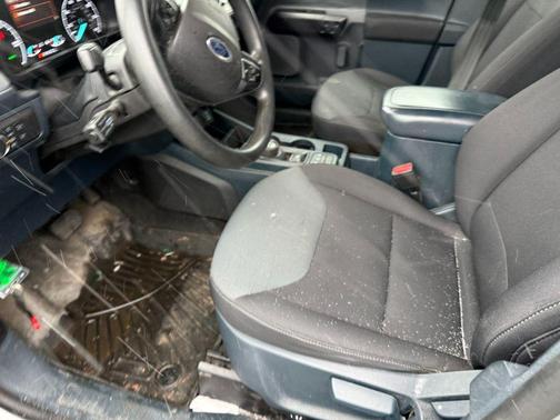 2022 Ford Maverick XL