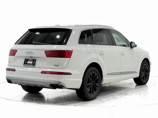 2018 Audi Q7 3.0T Premium Plus