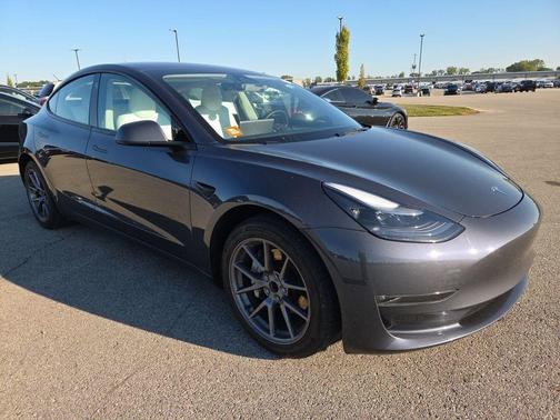 2023 Tesla Model 3 Base