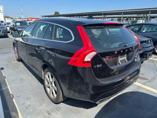2016 Volvo V60 T5 Premier