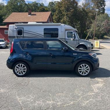 2019 Kia Soul +