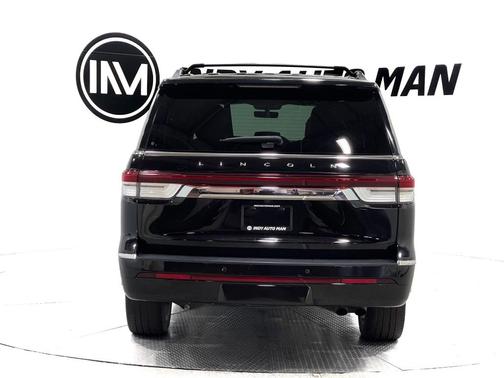 Black Metallic 2023 Lincoln Navigator L Reserve