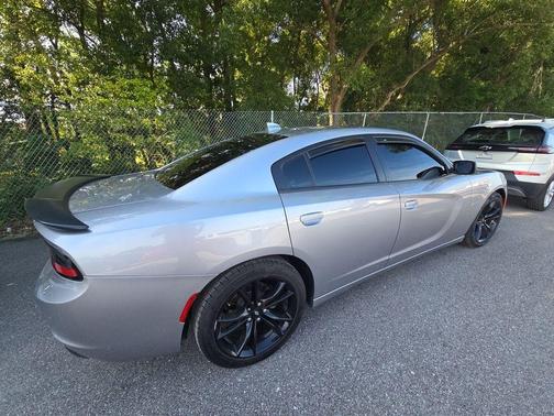 2018 Dodge Charger R/T