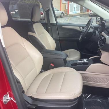 2021 Ford Escape SEL