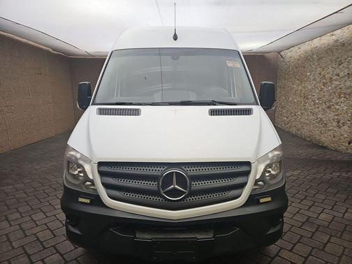 2017 Mercedes-Benz Sprinter 2500