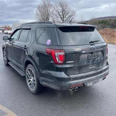 2019 Ford Explorer sport
