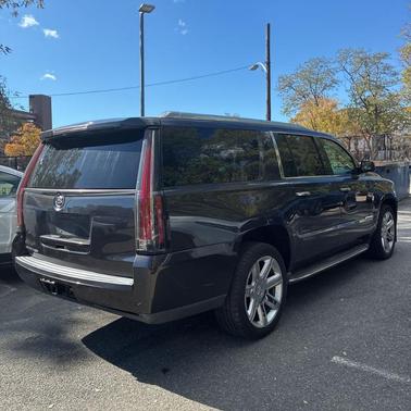 2015 Cadillac Escalade ESV Luxury