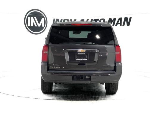 2017 Chevrolet Suburban LT