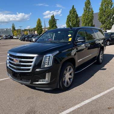 2019 Cadillac Escalade ESV Luxury