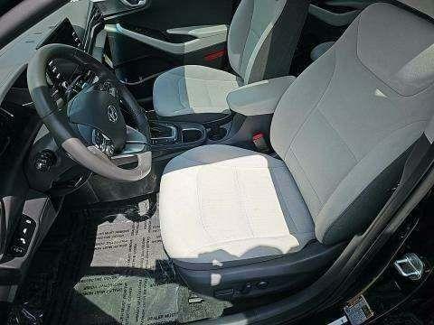 2022 Hyundai IONIQ Hybrid SEL