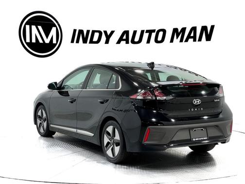 2022 Hyundai IONIQ Hybrid SEL