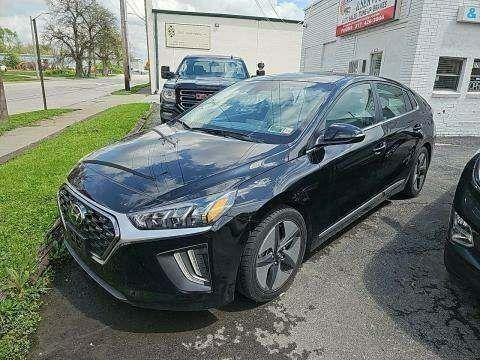 2022 Hyundai IONIQ Hybrid SEL