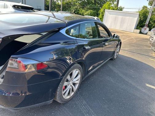 2014 Tesla Model S P85D