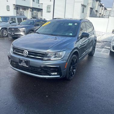 2021 Volkswagen Tiguan 2.0T SE R-Line Black