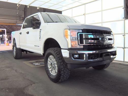 2017 Ford F-250 XLT