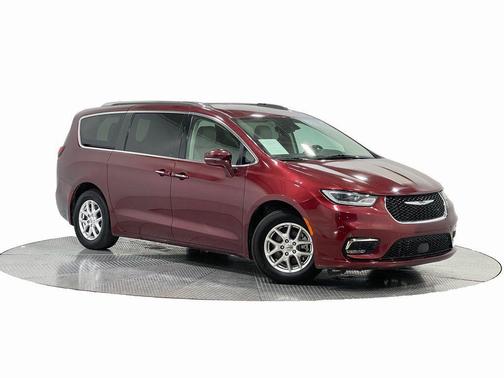 2021 Chrysler Pacifica Touring-L