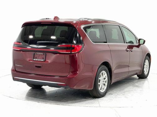 2021 Chrysler Pacifica Touring-L