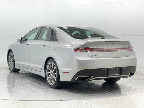 2017 Lincoln MKZ Reserve