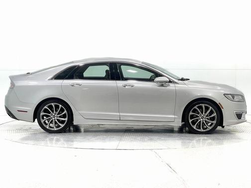 2017 Lincoln MKZ Reserve