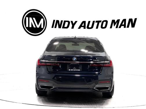 Carbon Black Metallic 2021 BMW 750 i xDrive