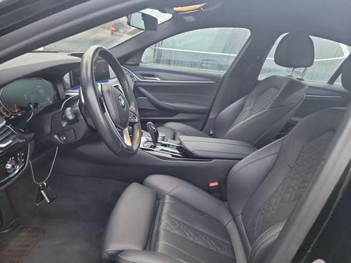 2021 BMW 530 i xDrive