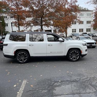 2022 Jeep Grand Wagoneer Series III