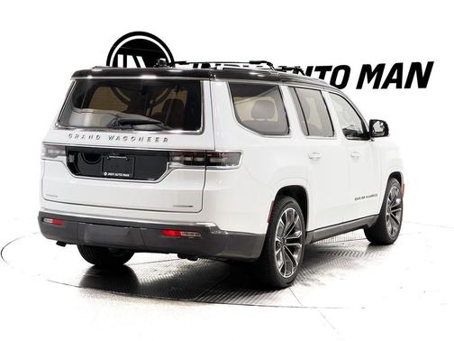 2022 Jeep Grand Wagoneer Series III